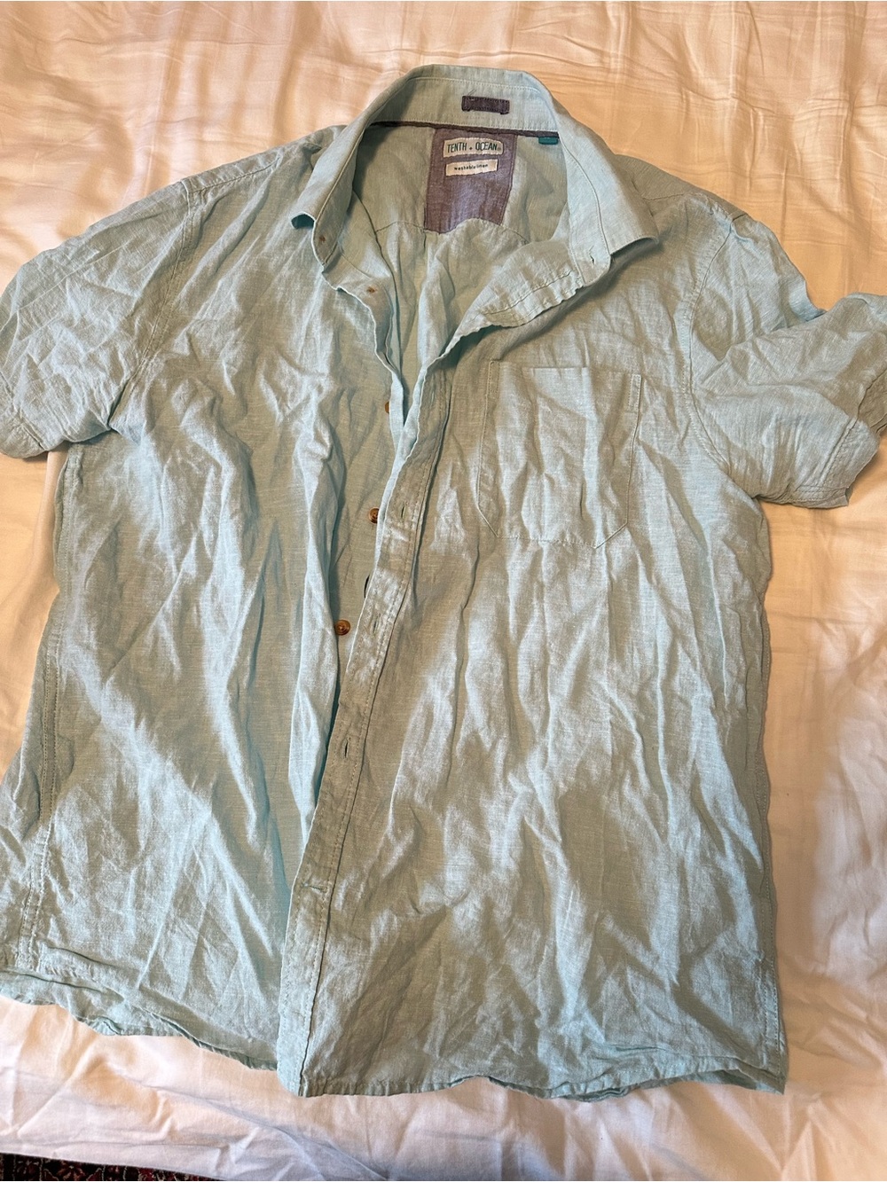 Sea Green Short-Sleeve Men's Shirt - Classic Casual